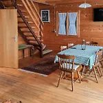 4 Bedroom Cozy In Podstene بيت للعطل Kupa