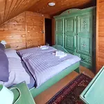 4 Bedroom Cozy In Podstene بيت للعطل Kupa