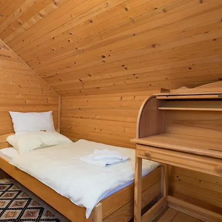 4 Bedroom Cozy In *